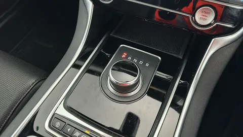 JAGUAR XF 2.0i [250] R-Sport Auto