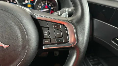 JAGUAR XF 2.0i [250] R-Sport Auto