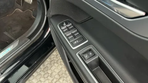 JAGUAR XF 2.0i [250] R-Sport Auto