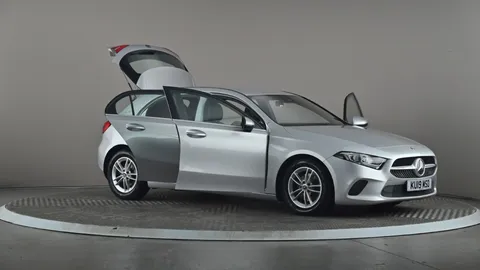 MERCEDES-BENZ A CLASS A180d SE Auto