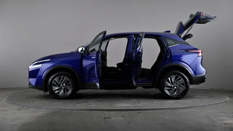 NISSAN QASHQAI 1.3 DiG-T MH 158 Acenta Premium Xtronic