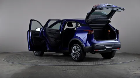 NISSAN QASHQAI 1.3 DiG-T MH 158 Acenta Premium Xtronic