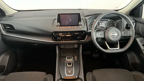 NISSAN QASHQAI 1.3 DiG-T MH 158 Acenta Premium Xtronic