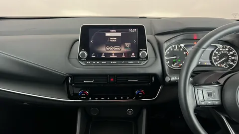 NISSAN QASHQAI 1.3 DiG-T MH 158 Acenta Premium Xtronic