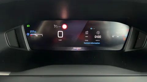 PEUGEOT 2008 1.2 PureTech 130 Allure