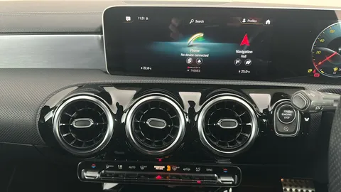 Mercedes-Benz Cla Class CLA 200 AMG Line Tip Auto