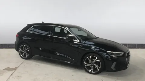 AUDI A3 30 TFSI S Line S Tronic