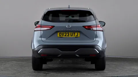 NISSAN QASHQAI 1.3 DiG-T MH 158 Tekna Xtronic