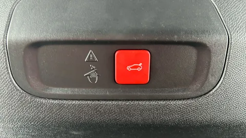 PEUGEOT 408 1.2 PureTech GT EAT8