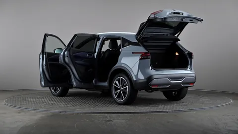 NISSAN QASHQAI 1.3 DiG-T MH 158 Tekna Xtronic