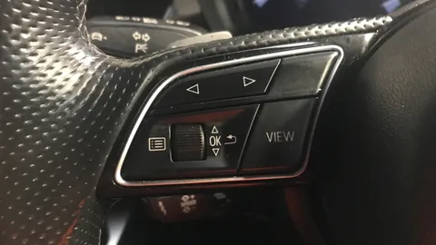 AUDI A3 30 TFSI S Line S Tronic