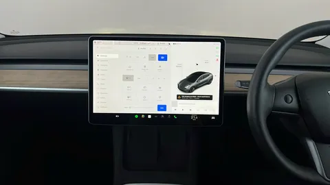 TESLA MODEL 3 Long Range AWD Auto