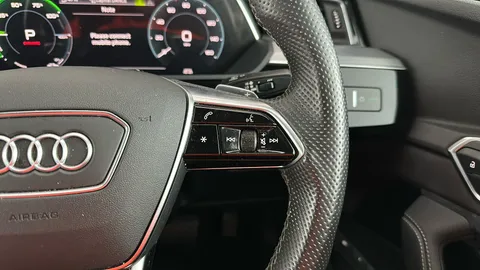 Audi E-Tron 300kW 55 Quattro 95kWh S Line Auto