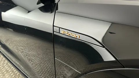 Audi E-Tron 300kW 55 Quattro 95kWh S Line Auto