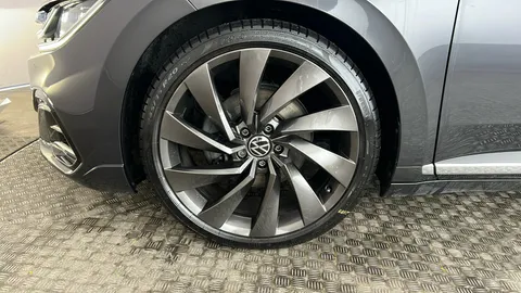 VOLKSWAGEN ARTEON 2.0 TDI R-Line DSG