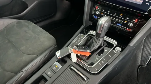 VOLKSWAGEN ARTEON 2.0 TDI R-Line DSG