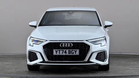 AUDI A3 40 TFSI e S Line S Tronic