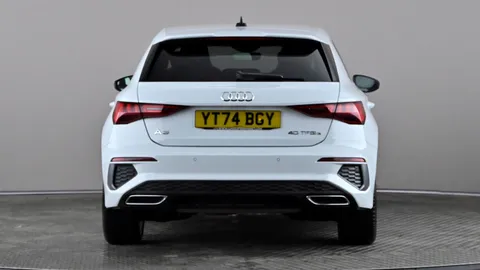 AUDI A3 40 TFSI e S Line S Tronic