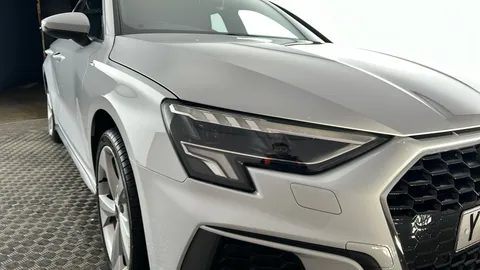 AUDI A3 40 TFSI e S Line S Tronic
