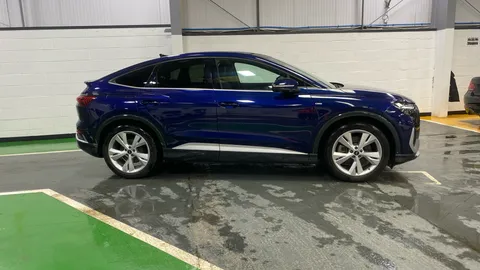 Audi Q4 150kW 40 82kWh S Line Auto