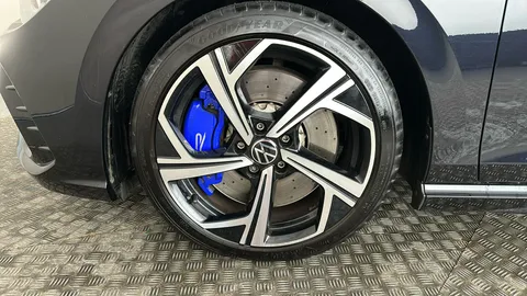 VOLKSWAGEN GOLF 2.0 TSI 320 R 4Motion DSG