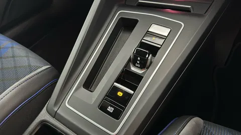 VOLKSWAGEN GOLF 2.0 TSI 320 R 4Motion DSG