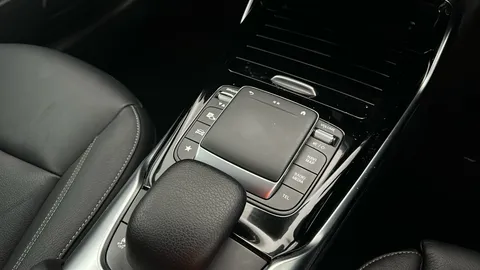 MERCEDES-BENZ CLA CLA 35 4Matic Tip Auto