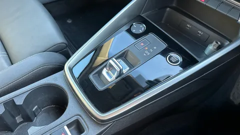 AUDI A3 35 TFSI S Line S Tronic