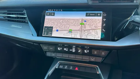 AUDI A3 35 TFSI S Line S Tronic