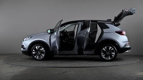 VAUXHALL GRANDLAND X 1.2 Turbo SRi Nav