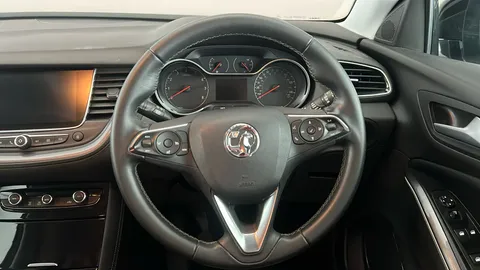 VAUXHALL GRANDLAND X 1.2 Turbo SRi Nav