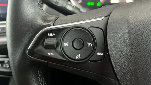 VAUXHALL GRANDLAND X 1.2 Turbo SRi Nav