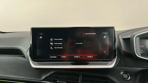 PEUGEOT 2008 1.2 PureTech 130 GT