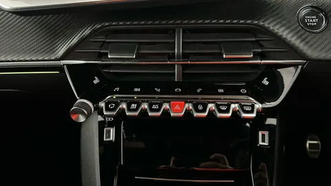 PEUGEOT 2008 1.2 PureTech 130 GT