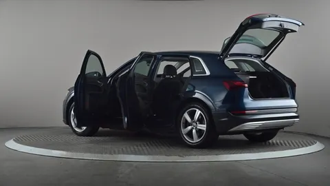 AUDI E-TRON 230kW 50 Quattro 71kWh Technik Auto