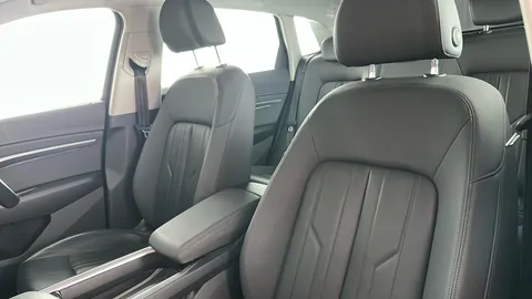 AUDI E-TRON 230kW 50 Quattro 71kWh Technik Auto