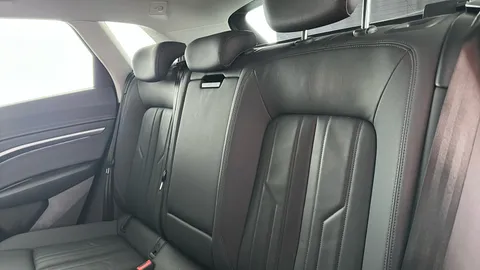 AUDI E-TRON 230kW 50 Quattro 71kWh Technik Auto