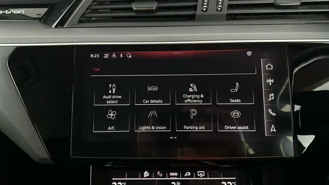 AUDI E-TRON 230kW 50 Quattro 71kWh Technik Auto