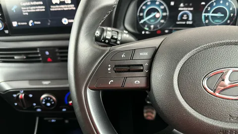 HYUNDAI BAYON 1.0 TGDi 48V MHEV SE Connect