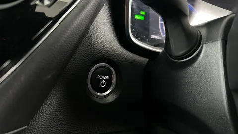 SUZUKI SWACE 1.8 Hybrid Motion CVT