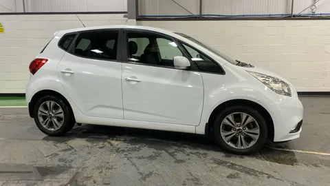 KIA VENGA 1.6 ISG 3