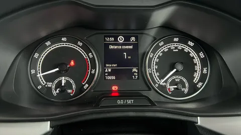 SKODA KAMIQ 1.5 TSI SE Drive