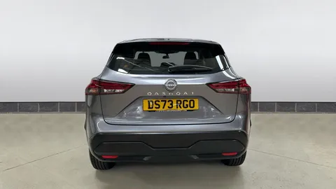 NISSAN QASHQAI 1.3 DiG-T MH Acenta Premium