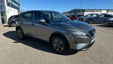 NISSAN QASHQAI 1.3 DiG-T MH Acenta Premium