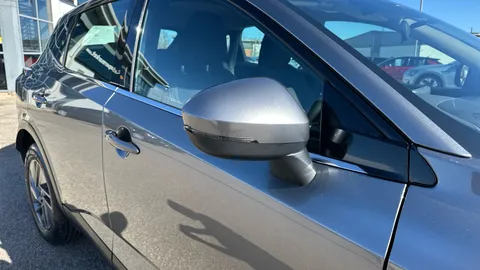 NISSAN QASHQAI 1.3 DiG-T MH Acenta Premium