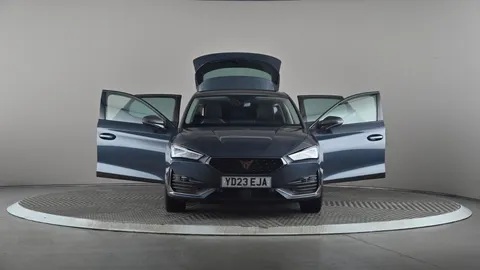 CUPRA LEON 1.5 eTSI V1 DSG