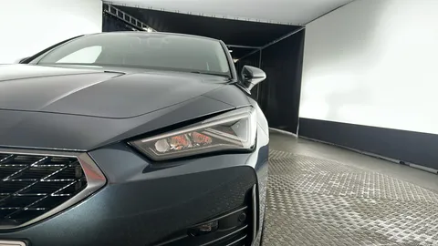 CUPRA LEON 1.5 eTSI V1 DSG