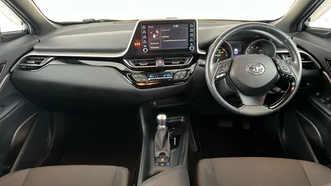 TOYOTA C-HR 1.8 Hybrid Icon CVT