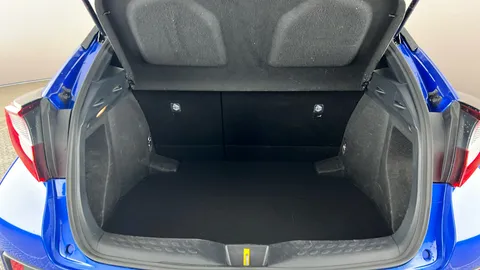 TOYOTA C-HR 1.8 Hybrid Icon CVT