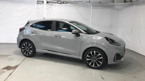 FORD PUMA 1.0 EcoBoost Hybrid mHEV ST-Line Vignale
